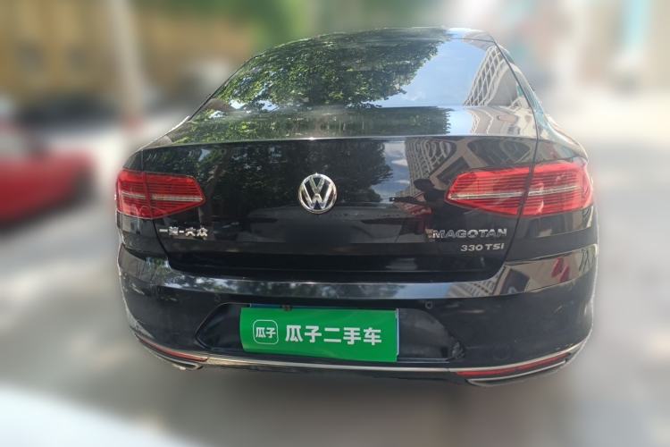 Used Volkswagen Magotan 2017 330TSI DSG Leading Model Rear