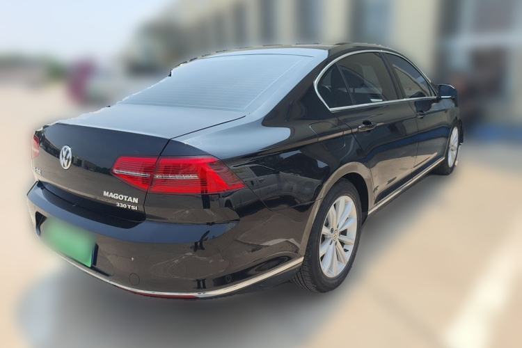 Used Volkswagen Magotan 2017 330TSI DSG Leading Model Rear Right 45 Deg