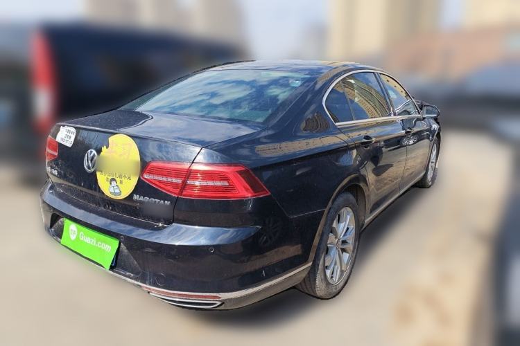 Used Volkswagen Magotan 2017 330TSI DSG Luxury Model Rear Right 45 Deg