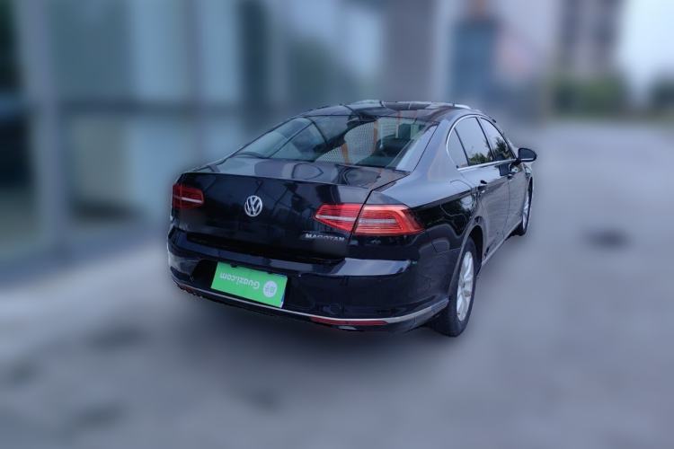 Used Volkswagen Magotan 2017 280TSI DSG Comfort Model Rear Right 45 Deg