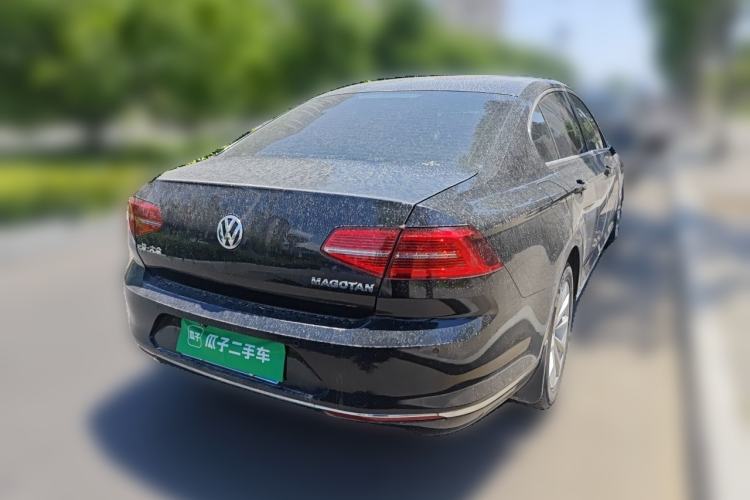 Used Volkswagen Magotan 2017 330TSI DSG Leading Model Rear Right 45 Deg