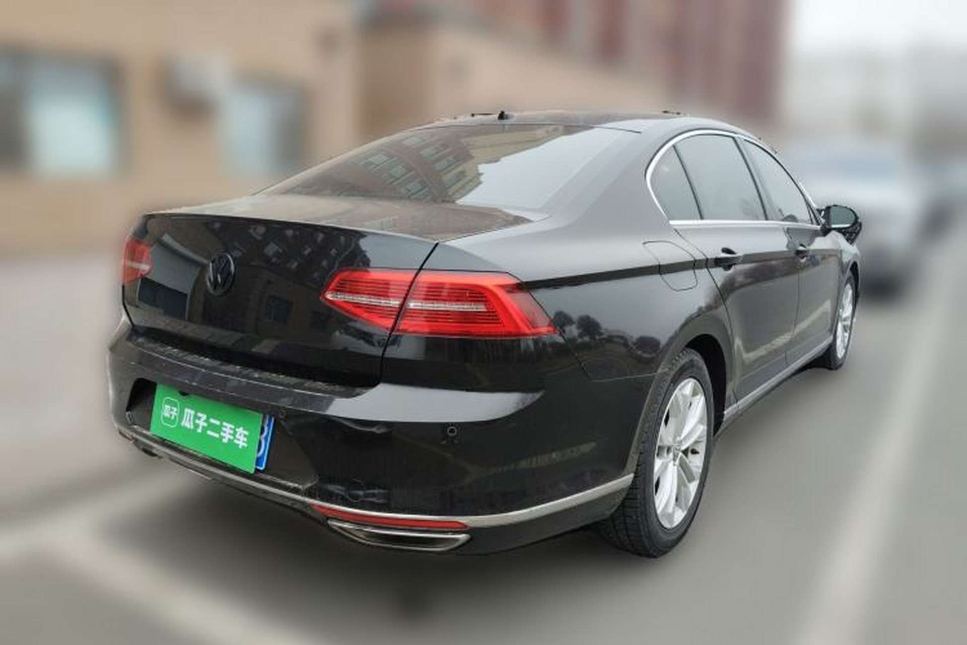 Used Volkswagen Magotan 2017 380TSI DSG Luxury Model Rear Right 45 Deg