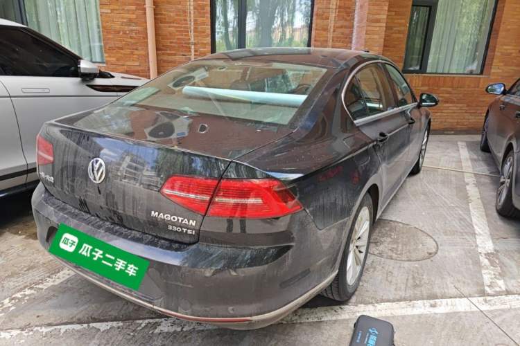 Used Volkswagen Magotan 2017 330TSI DSG Leading Model Rear Right 45 Deg