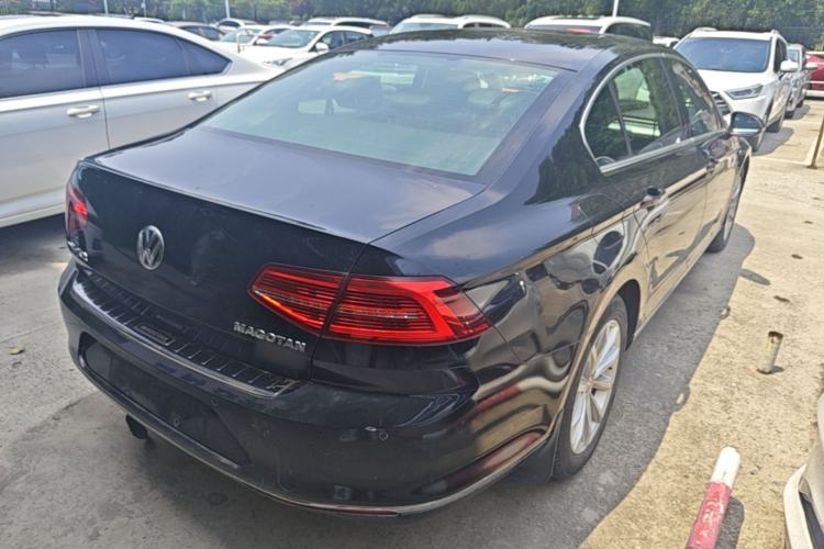 Used Volkswagen Magotan 2017 280TSI DSG Leading Edition Rear Right 45 Deg