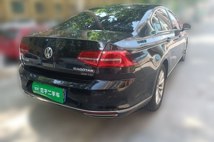 Used Volkswagen Magotan 2017 330TSI DSG Leading Model Rear Right 45 Deg