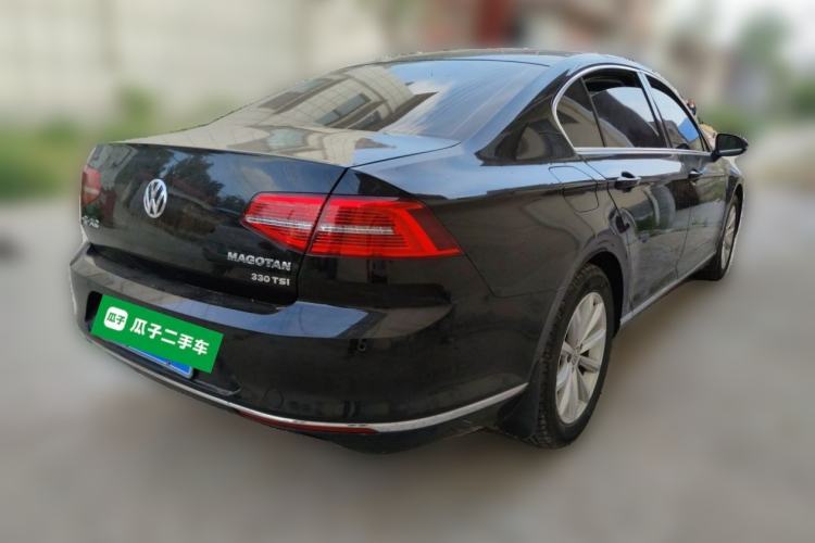 Used Volkswagen Magotan 2017 330TSI DSG Leading Model Rear Right 45 Deg