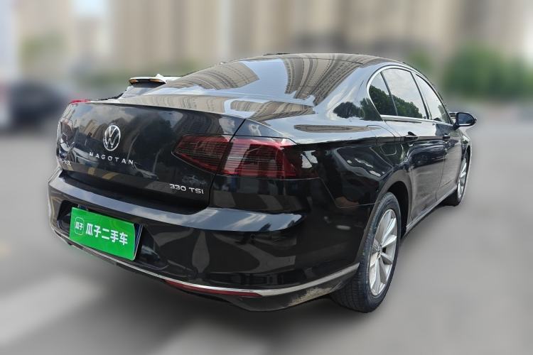 Used Volkswagen Magotan 2017 330TSI DSG Leading Model Rear Right 45 Deg