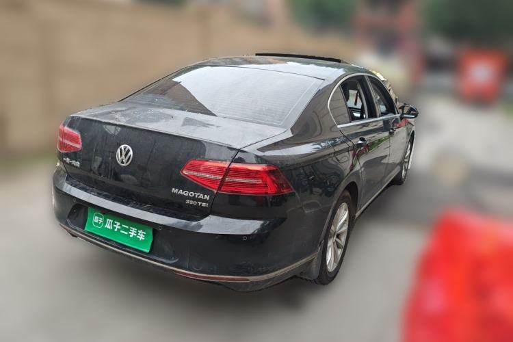 Used Volkswagen Magotan 2017 330TSI DSG Leading Model Rear Right 45 Deg