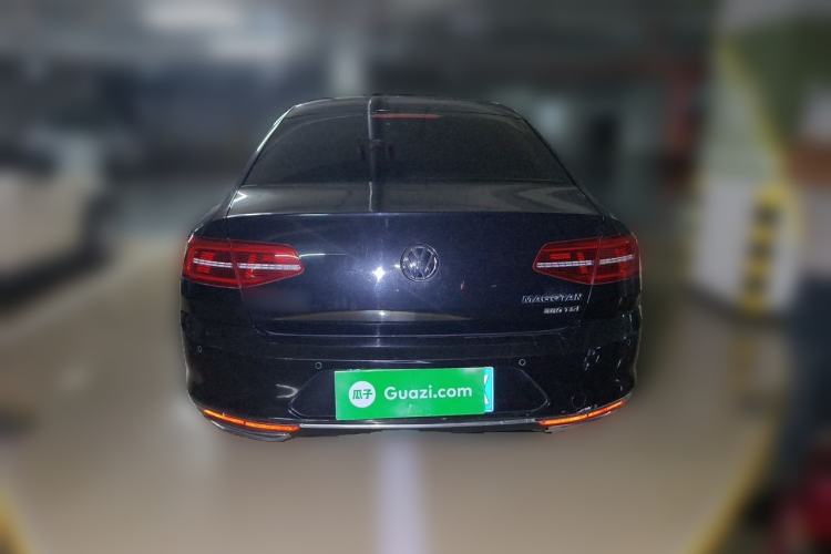 Used Volkswagen Magotan 2017 330TSI DSG Luxury Model Rear