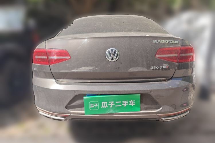 Used Volkswagen Magotan 2017 330TSI DSG Luxury Model Rear