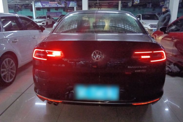 Used Volkswagen Magotan 2017 330TSI DSG Leading Model Rear