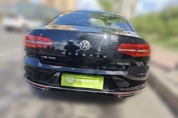 Used Volkswagen Magotan 2017 380TSI DSG Luxury Model Rear
