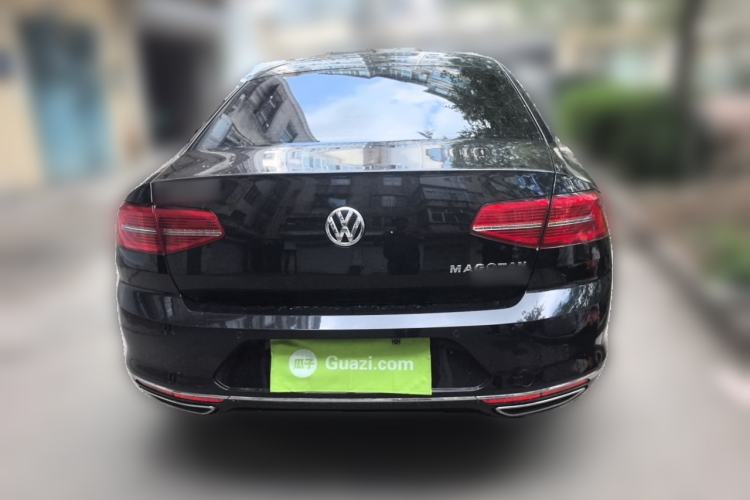 Used Volkswagen Magotan 2017 330TSI DSG Luxury Model Rear