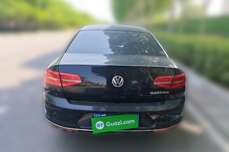 Used Volkswagen Magotan 2017 280TSI DSG Comfort Model Rear