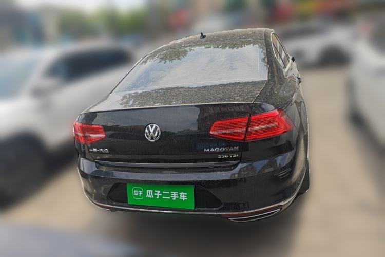 Used Volkswagen Magotan 2017 330TSI DSG Luxury Model Rear