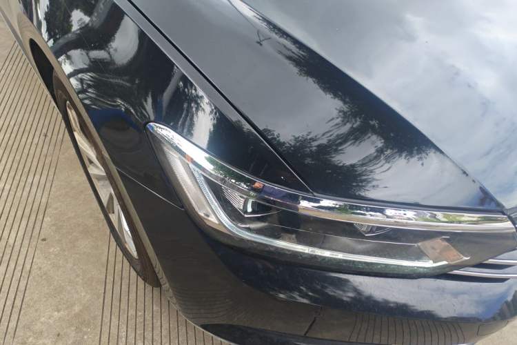 Used Volkswagen Magotan 2017 280TSI DSG Leading Edition Right Front Headlight