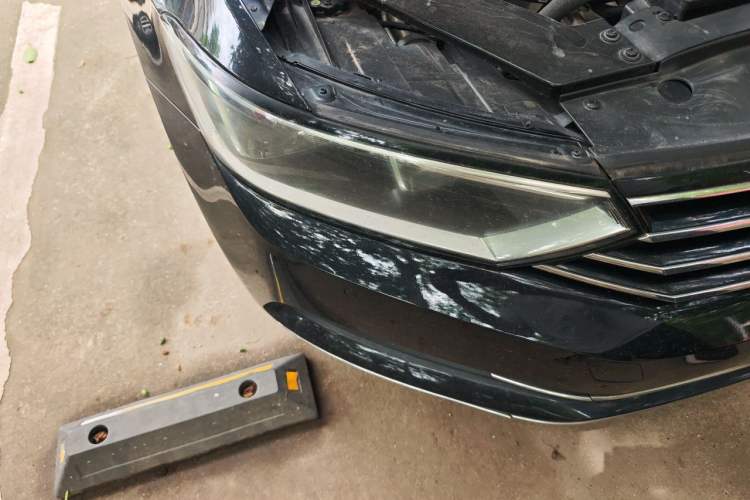 Used Volkswagen Magotan 2017 330TSI DSG Leading Model Right Front Headlight