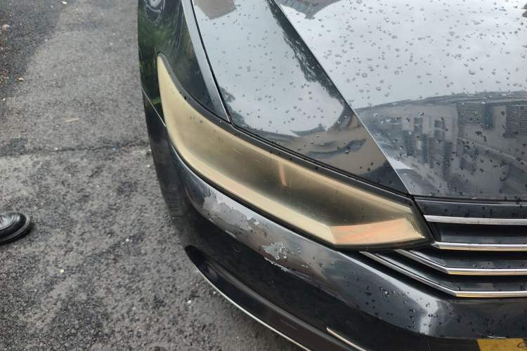 Used Volkswagen Magotan 2017 280TSI DSG Comfort Model Right Front Headlight