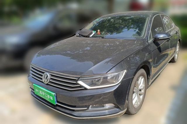 Used Volkswagen Magotan 2017 280TSI DSG Comfort Model