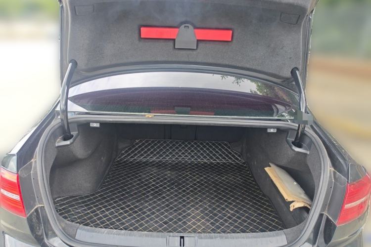 Used Volkswagen Magotan 2017 280TSI DSG Leading Edition Trunk