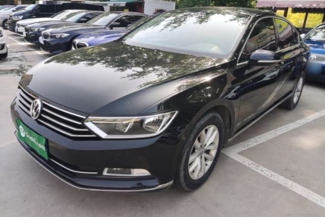 Used Volkswagen Magotan 2017 330TSI DSG Comfort Model