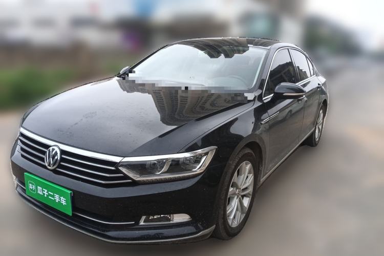 Used Volkswagen Magotan 2017 330TSI DSG Luxury Model Guazi used car, China used car export, Used car for sale, Used cars, Cheapest cars for sale