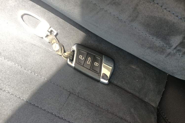 Used Volkswagen Magotan 2017 380TSI DSG Prestige Edition Vehicle Key