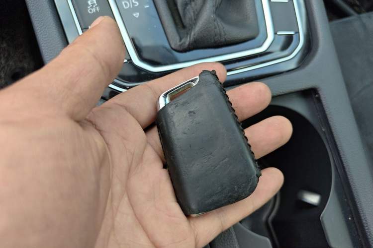 Used Volkswagen Magotan 2017 330TSI DSG Luxury Model Vehicle Key