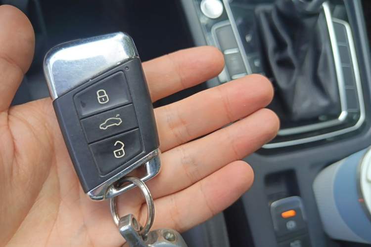 Used Volkswagen Magotan 2017 330TSI DSG Leading Model Vehicle Key