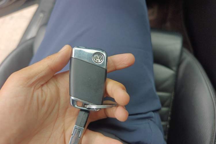 Used Volkswagen Magotan 2017 330TSI DSG Luxury Model Vehicle Key