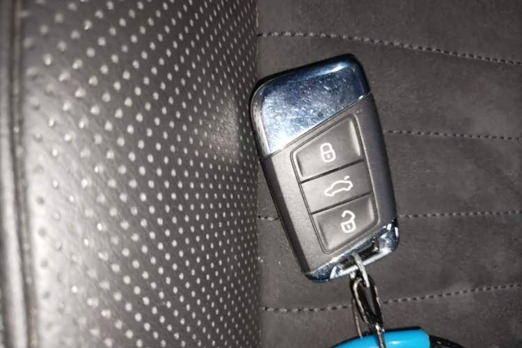Used Volkswagen Magotan 2017 380TSI DSG Prestige Edition Vehicle Key