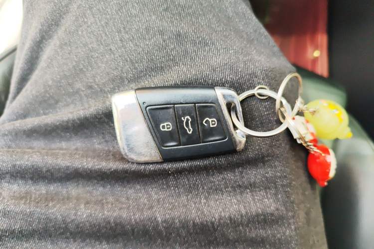 Used Volkswagen Magotan 2017 330TSI DSG Leading Model Vehicle Key