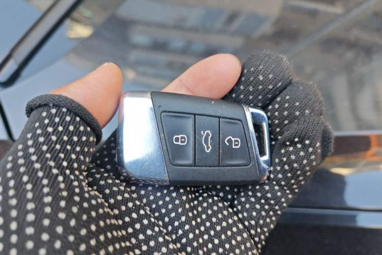 Used Volkswagen Magotan 2017 280TSI DSG Leading Edition Vehicle Key