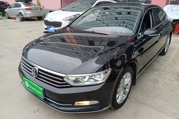 Used Volkswagen Magotan 2017 330TSI DSG Luxury Model Guazi used car, China used car export, Used car for sale, Used  cars, Cheapest cars for sale