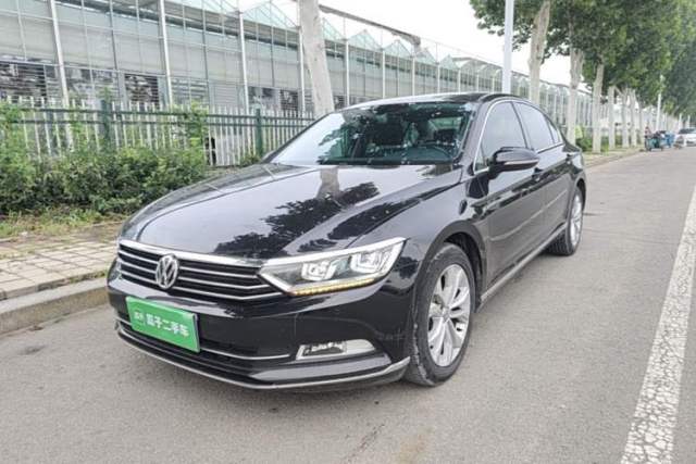 Used Volkswagen Magotan 2017 330TSI DSG Luxury Model