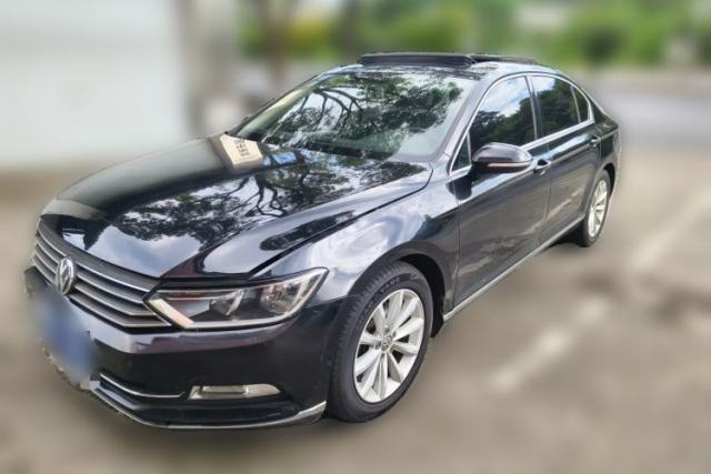 Used Volkswagen Magotan 2017 330TSI DSG Comfort Model