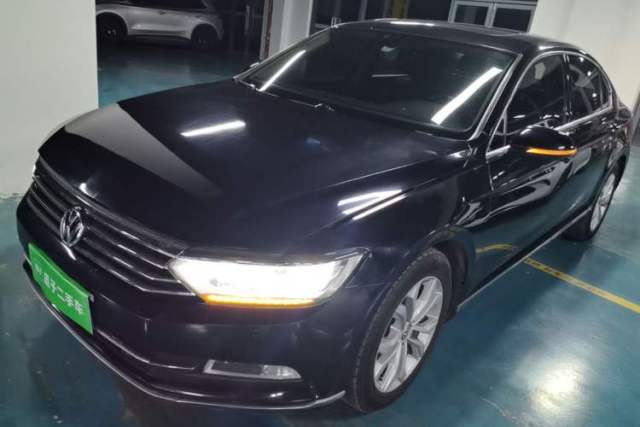 Used Volkswagen Magotan 2017 330TSI DSG Luxury Model