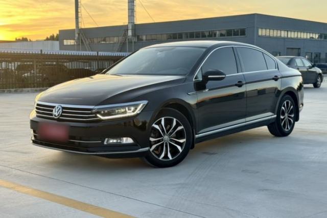 Used Volkswagen Magotan 2017 330TSI DSG Luxury Model