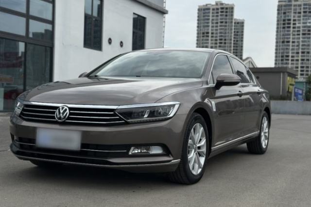 Used Volkswagen Magotan 2017 330TSI DSG Luxury Model