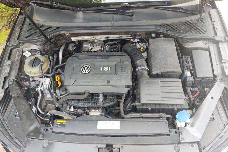 Used Volkswagen Magotan 2017 380TSI DSG Prestige Edition Engine Bay