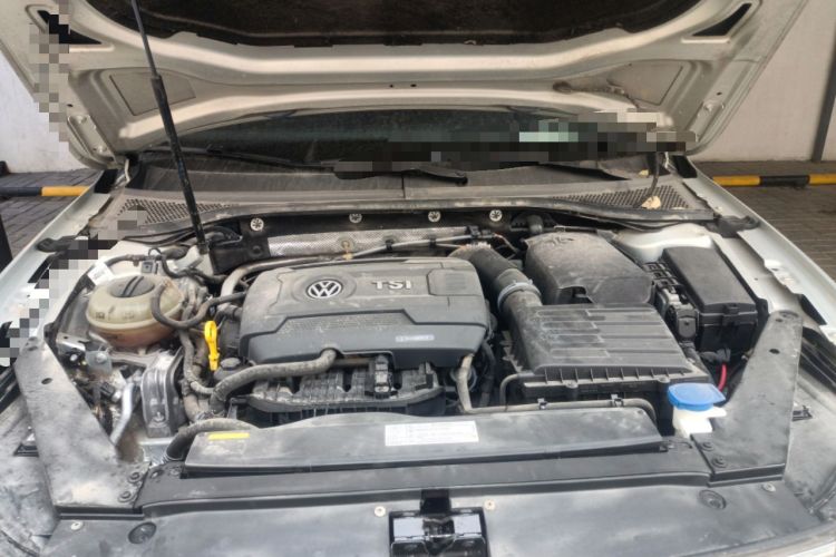 Used Volkswagen Magotan 2017 380TSI DSG Prestige Edition Engine Bay