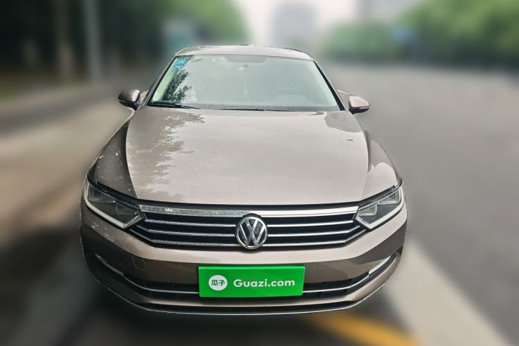 Used Volkswagen Magotan 2017 330TSI DSG Leading Model Front