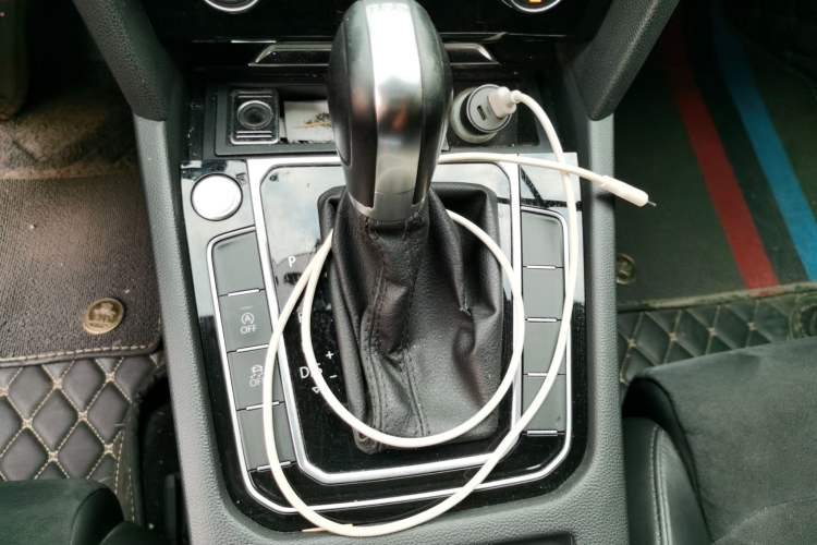 Used Volkswagen Magotan 2017 330TSI DSG Luxury Model Gear Lever