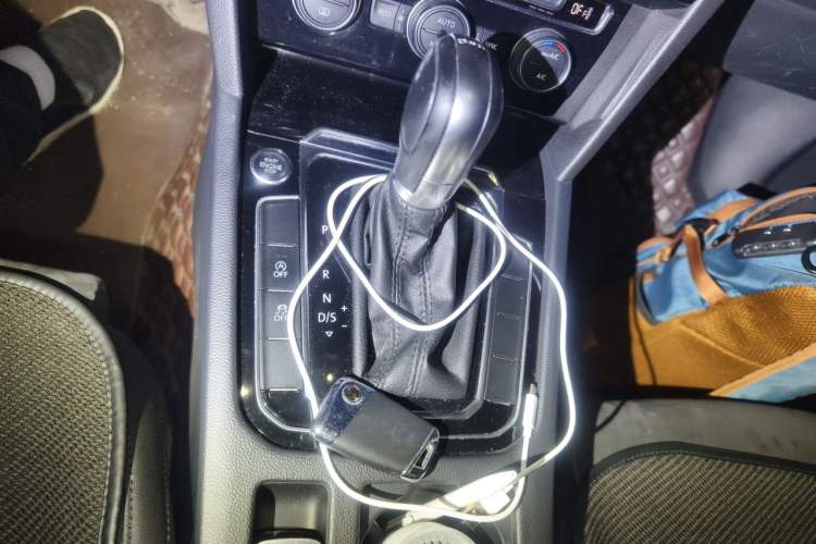 Used Volkswagen Magotan 2017 330TSI DSG Luxury Model Gear Lever