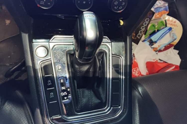 Used Volkswagen Magotan 2017 330TSI DSG Leading Model Gear Lever