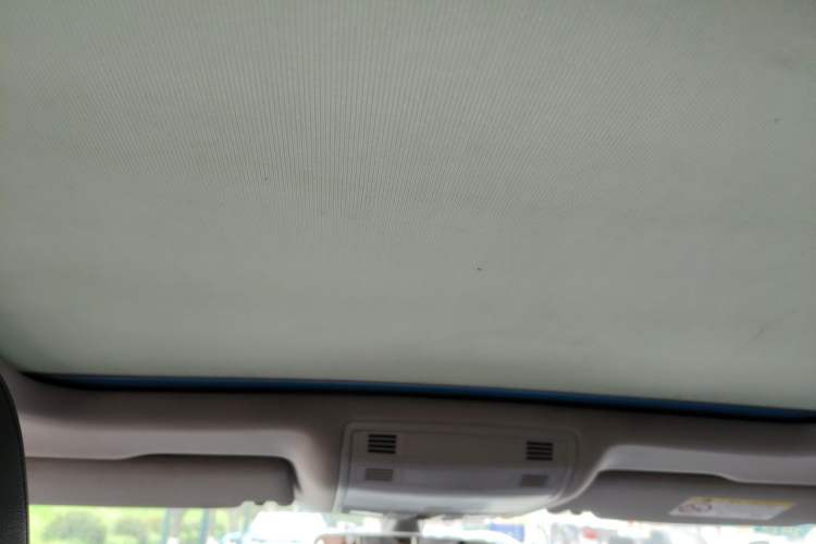 Used Volkswagen Magotan 2017 330TSI DSG Luxury Model Headliner