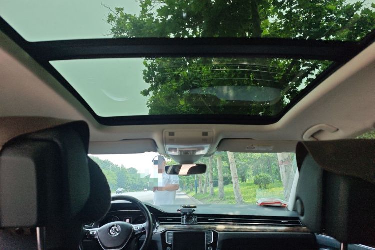 Used Volkswagen Magotan 2017 380TSI DSG Prestige Edition Headliner