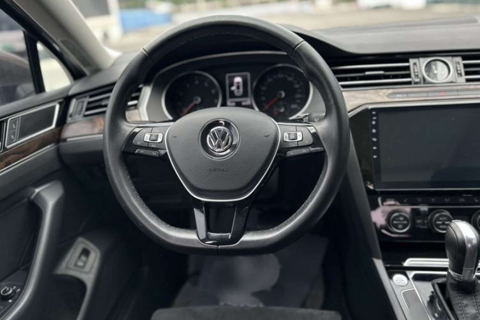 Used Volkswagen Magotan 2017 330TSI DSG Luxury Model Interior 2
