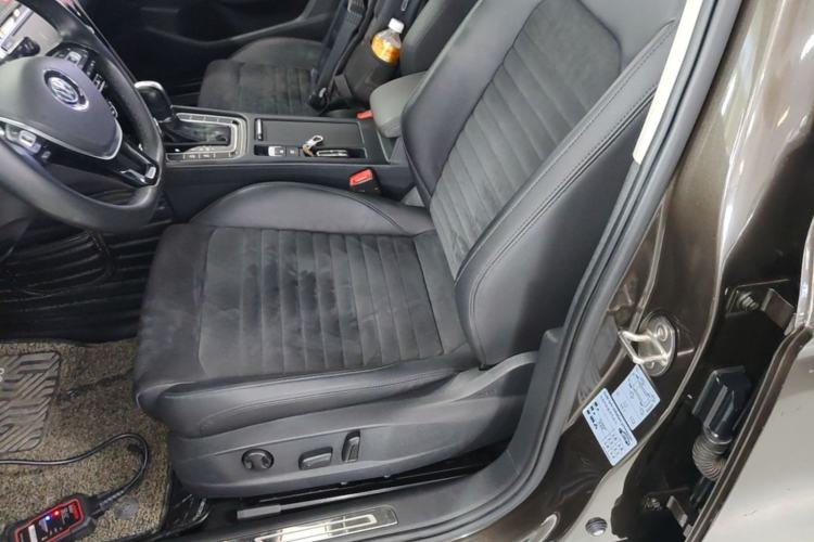 Used Volkswagen Magotan 2017 330TSI DSG Luxury Model Left Front Seat