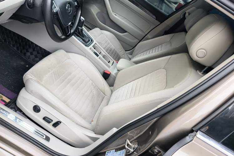 Used Volkswagen Magotan 2017 330TSI DSG Luxury Model Left Front Seat